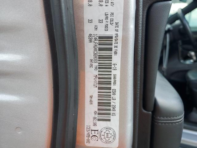 1C4RJFAGXKC820333 - 2019 JEEP GRAND CHER LAREDO 银色 照片 14