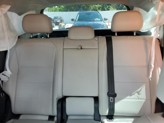 3VV2B7AX9JM061046 - 2018 VOLKSWAGEN TIGUAN SE Noir photo 10