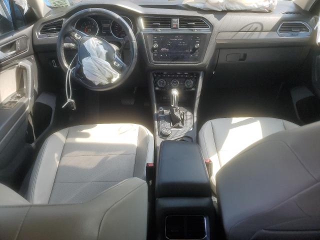 3VV2B7AX9JM061046 - 2018 VOLKSWAGEN TIGUAN SE Noir photo 8