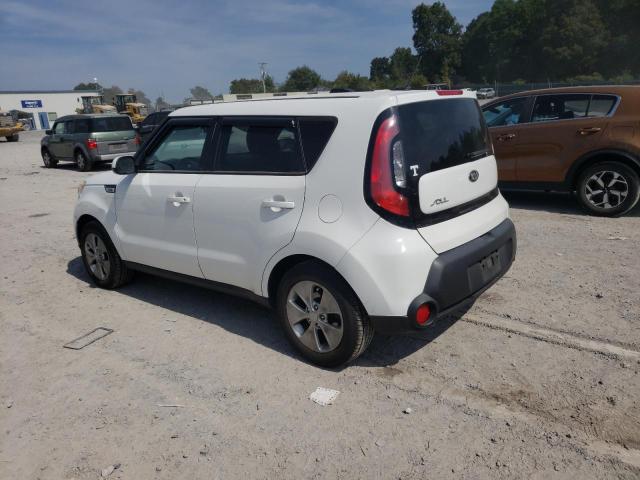 KNDJN2A29F7155373 - 2015 KIA SOUL WHITE photo 2