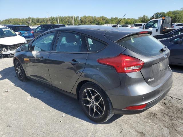 1FADP3M27HL314027 - 2017 FORD FOCUS SEL SILVER photo 2