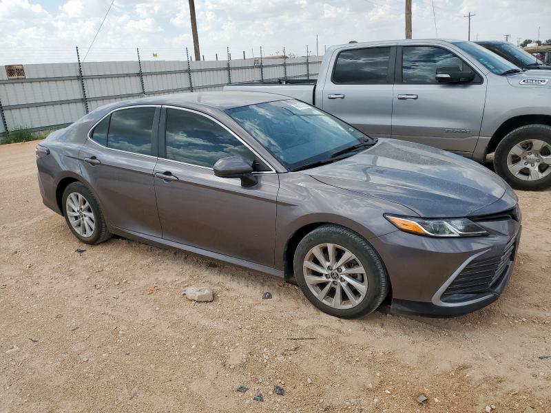 4T1C11AKXPU112447 - 2023 TOYOTA CAMRY LE GRAY photo 4