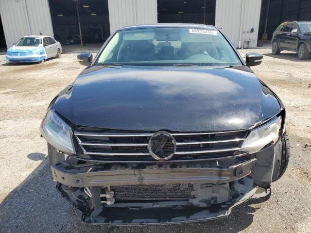 3VWDB7AJ4HM400547 - 2017 VOLKSWAGEN JETTA SE BLACK photo 5