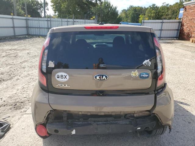 KNDJN2A28F7133252 - 2015 KIA SOUL TAN photo 6