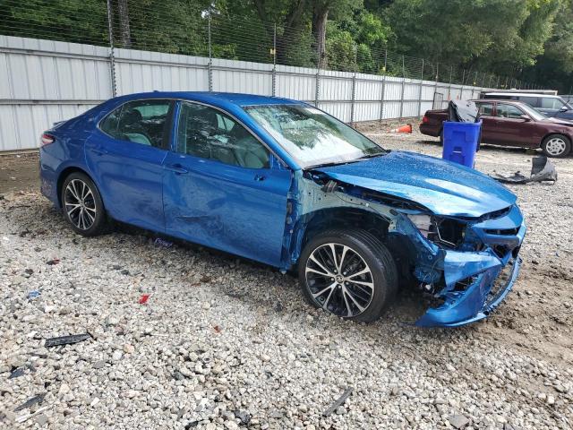 4T1G11AK9LU394740 - 2020 TOYOTA CAMRY SE BLUE photo 4