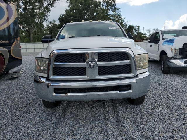 3C63RRGL8GG180722 - 2016 RAM 3500 ST أبيض صورة 5