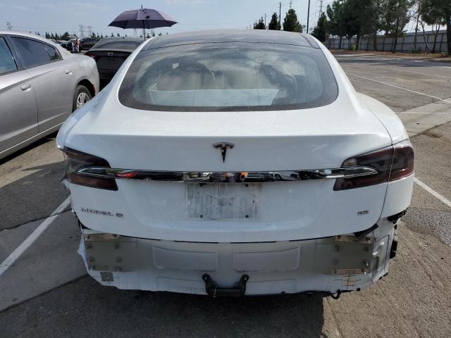 5YJSA1H19EFP50482 - 2014 TESLA MODEL S Weiß Foto 6