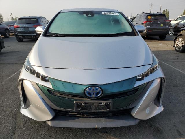 JTDKARFP7H3067008 - 2017 TOYOTA PRIUS PRIM Gümüş foto 5