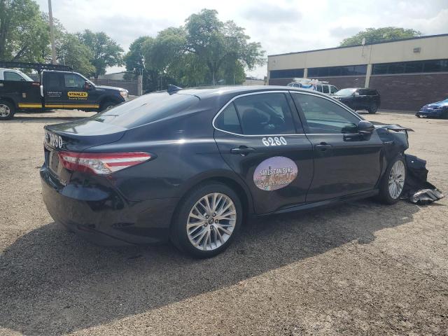 4T1F31AK6LU520817 - 2020 TOYOTA CAMRY XLE BLACK photo 3