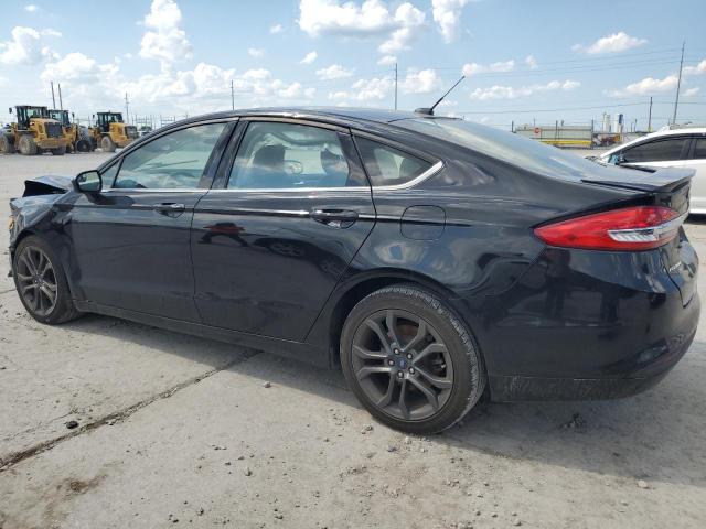 3FA6P0HD8JR272977 - 2018 FORD FUSION SE BLACK photo 2