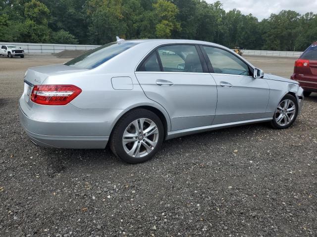 WDDHF8HB8BA362196 - 2011 MERCEDES-BENZ E 350 4MATIC SILVER photo 3