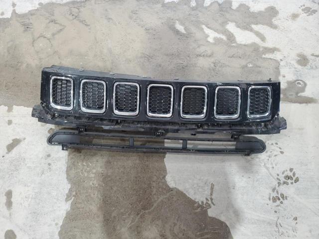 3C4NJDBB9LT224030 - 2020 JEEP COMPASS LATITUDE GREEN photo 13