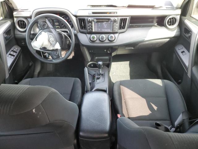 2T3ZFREV2HW402527 - 2017 TOYOTA RAV4 LE შავი ფოტო 8