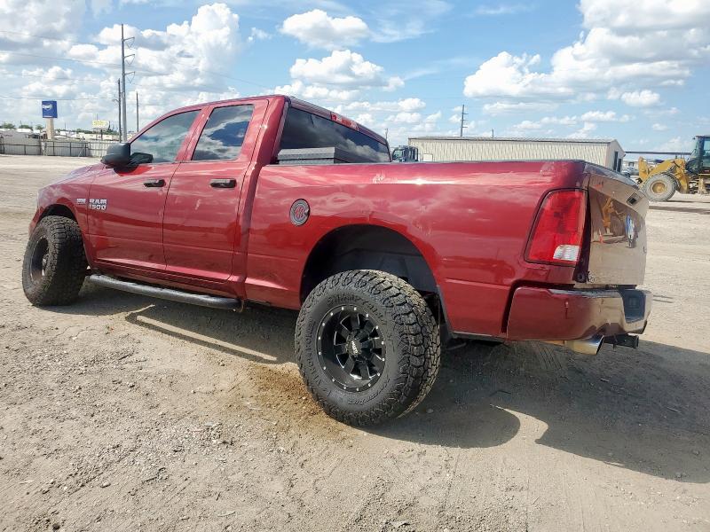 1C6RR7FTXJS332385 - 2018 RAM 1500 ST RED photo 2