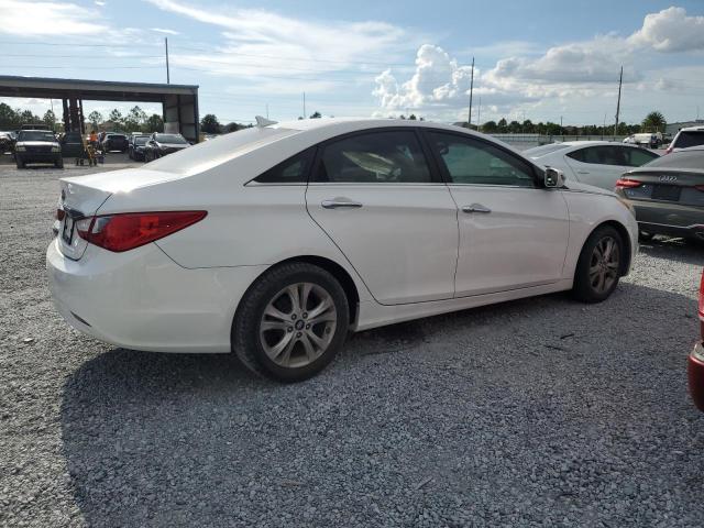 5NPEC4AC3BH115887 - 2011 HYUNDAI SONATA SE WHITE photo 3