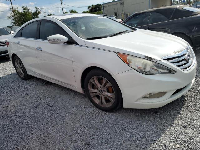 5NPEC4AC3BH115887 - 2011 HYUNDAI SONATA SE WHITE photo 4