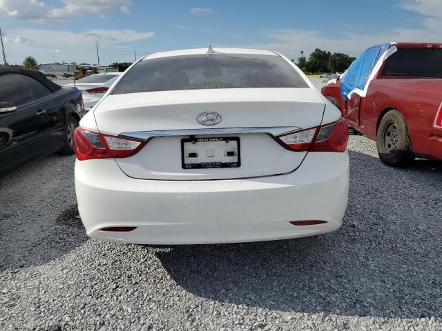5NPEC4AC3BH115887 - 2011 HYUNDAI SONATA SE WHITE photo 6