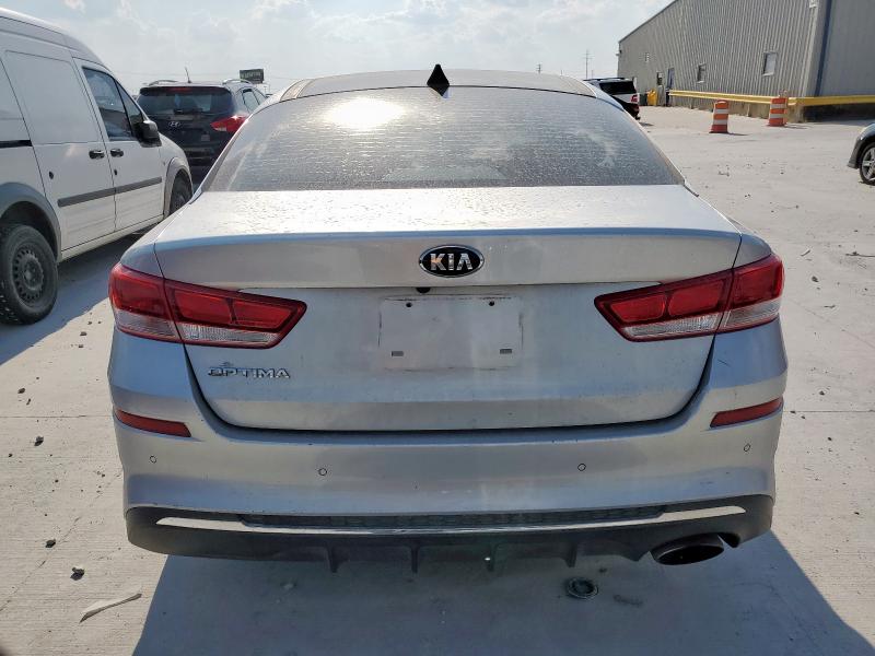 5XXGT4L32KG336348 - 2019 KIA OPTIMA LX Күміс фото 6
