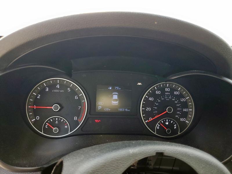 5XXGT4L32KG336348 - 2019 KIA OPTIMA LX Күміс фото 9