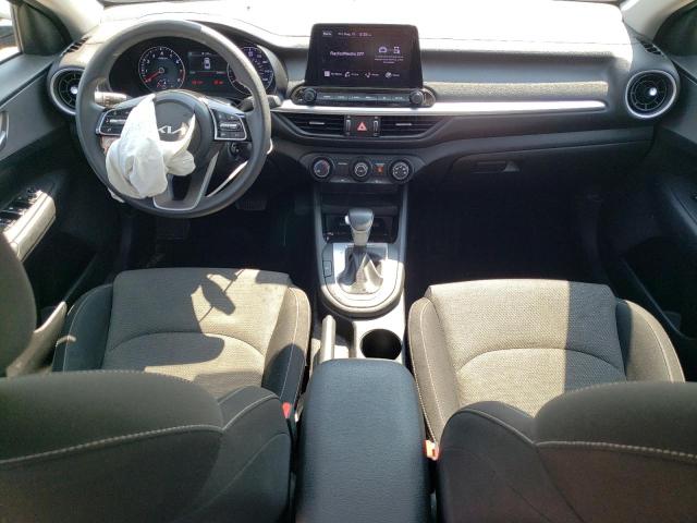 3KPF24AD5NE487918 - 2022 KIA FORTE FE 银色 照片 8