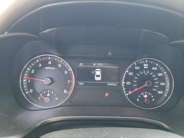 3KPF24AD5NE487918 - 2022 KIA FORTE FE 银色 照片 9