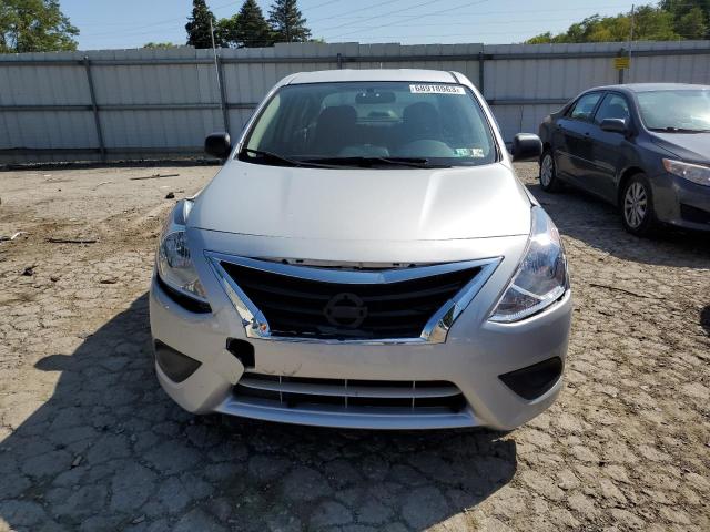 3N1CN7AP5FL954096 - 2015 NISSAN VERSA S SILVER photo 5