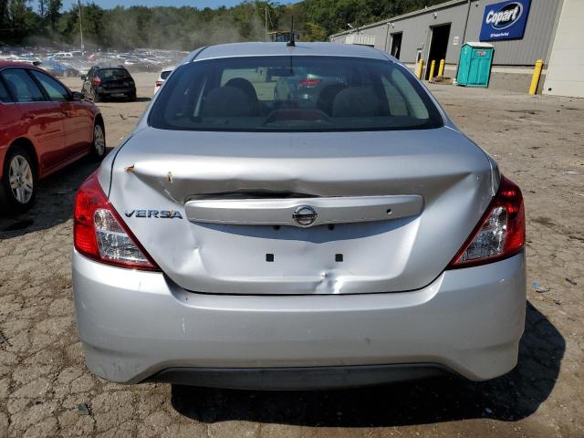 3N1CN7AP5FL954096 - 2015 NISSAN VERSA S SILVER photo 6