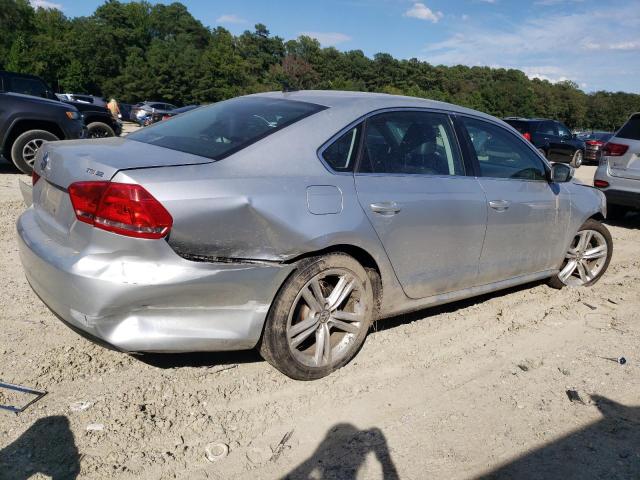 1VWBT7A38EC108659 - 2014 VOLKSWAGEN PASSAT SE SILVER photo 3