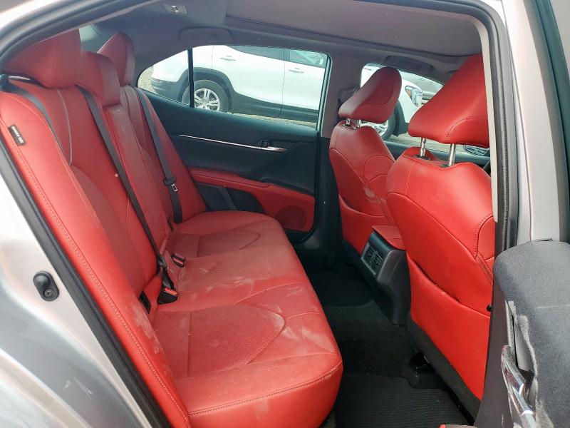 4T1K61AK5PU120713 - 2023 TOYOTA CAMRY XSE 银色 照片 10