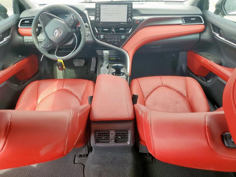 4T1K61AK5PU120713 - 2023 TOYOTA CAMRY XSE 银色 照片 8