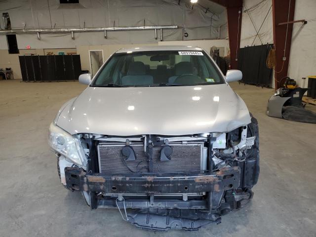 4T1BF3EK8AU010915 - 2010 TOYOTA CAMRY BASE 银色 照片 5
