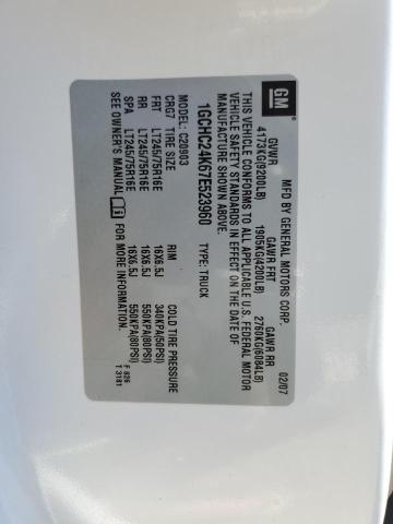 1GCHC24K67E523960 - 2007 CHEVROLET SILVERADO C2500 HEAVY DUTY WHITE photo 12