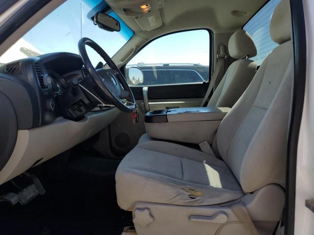 1GCHC24K67E523960 - 2007 CHEVROLET SILVERADO C2500 HEAVY DUTY WHITE photo 7