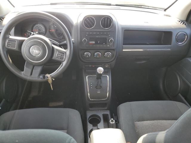 1J4NF4FB5BD157811 - 2011 JEEP COMPASS SILVER photo 8