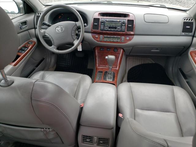 4T1BF30K35U614756 - 2005 TOYOTA CAMRY LE GRAY photo 8