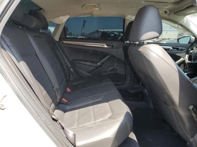 1VWBA7A38JC046115 - 2018 VOLKSWAGEN PASSAT SE Gümüş foto 10