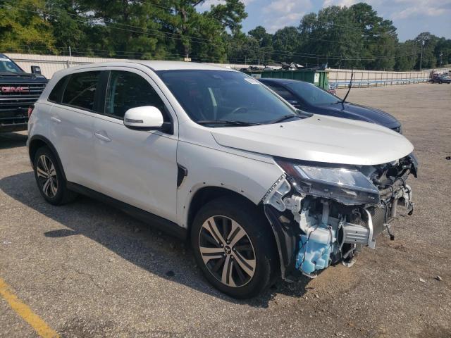 JA4ARUAU7MU017728 - 2021 MITSUBISHI OUTLANDER ES WHITE photo 4