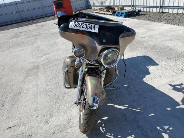 5HD1FCW1X4Y620812 - 2004 HARLEY-DAVIDSON FLHTCUI 双色 照片 2