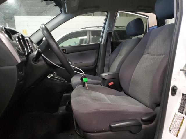 2T1KR32E95C400175 - 2005 TOYOTA COROLLA MA XR WHITE photo 7