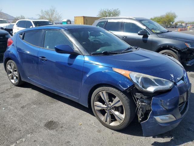 KMHTC6AD4GU302348 - 2016 HYUNDAI VELOSTER BLUE photo 4