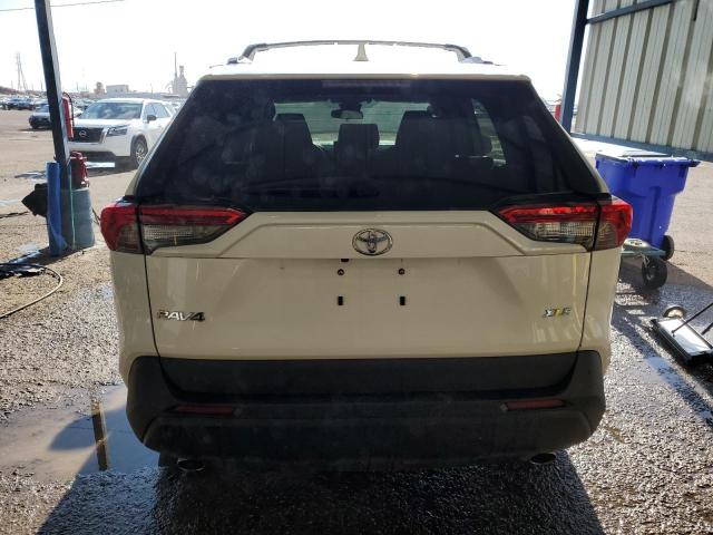2T3W1RFV7PW268886 - 2023 TOYOTA RAV4 XLE WHITE photo 6