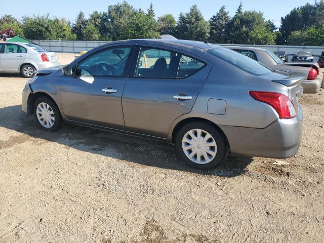 3N1CN7AP5HL844023 - 2017 NISSAN VERSA S GRAY photo 2