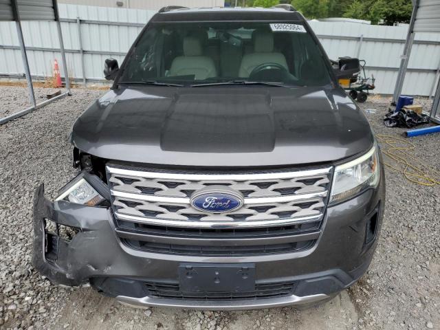 1FM5K7D86JGA63083 - 2018 FORD EXPLORER XLT GRAY photo 5