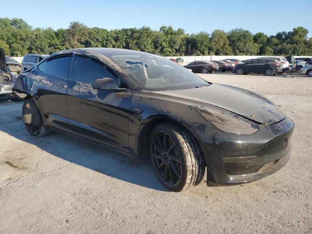 5YJ3E1ECXNF239829 - 2022 TESLA MODEL 3 Սև լուսանկար 4