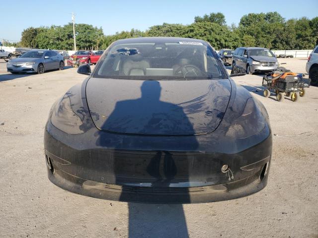 5YJ3E1ECXNF239829 - 2022 TESLA MODEL 3 Սև լուսանկար 5