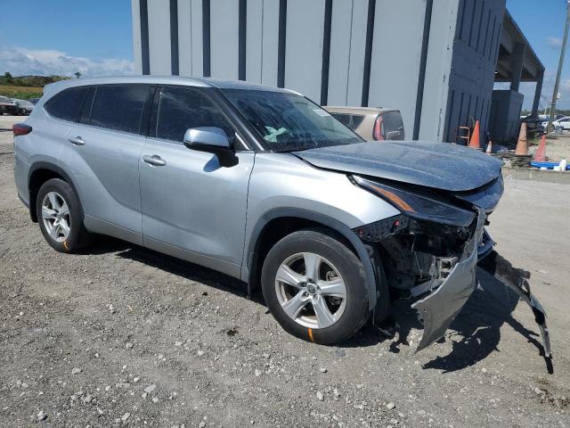 5TDBZRBH2MS100688 - 2021 TOYOTA HIGHLANDER L 银色 照片 4