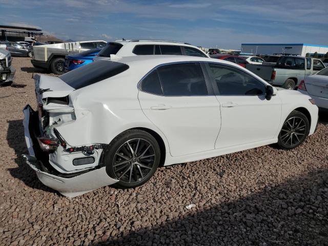 4T1G31AK7PU604655 - 2023 TOYOTA CAMRY SE NIGHT SHADE WHITE photo 3