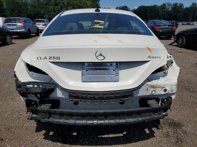 WDDSJ4GB4JN518983 - 2018 MERCEDES-BENZ CLA 250 4MATIC WHITE photo 6