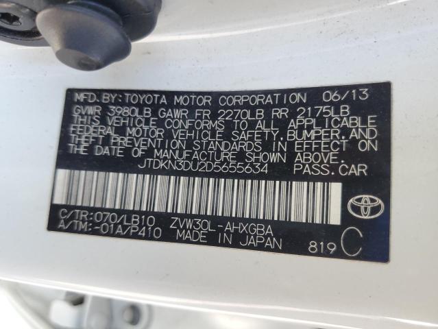 JTDKN3DU2D5655634 - 2013 TOYOTA PRIUS WHITE photo 12