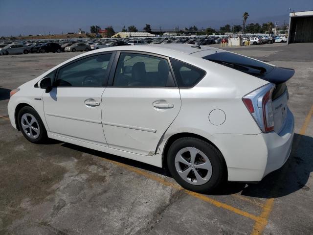 JTDKN3DU2D5655634 - 2013 TOYOTA PRIUS WHITE photo 2